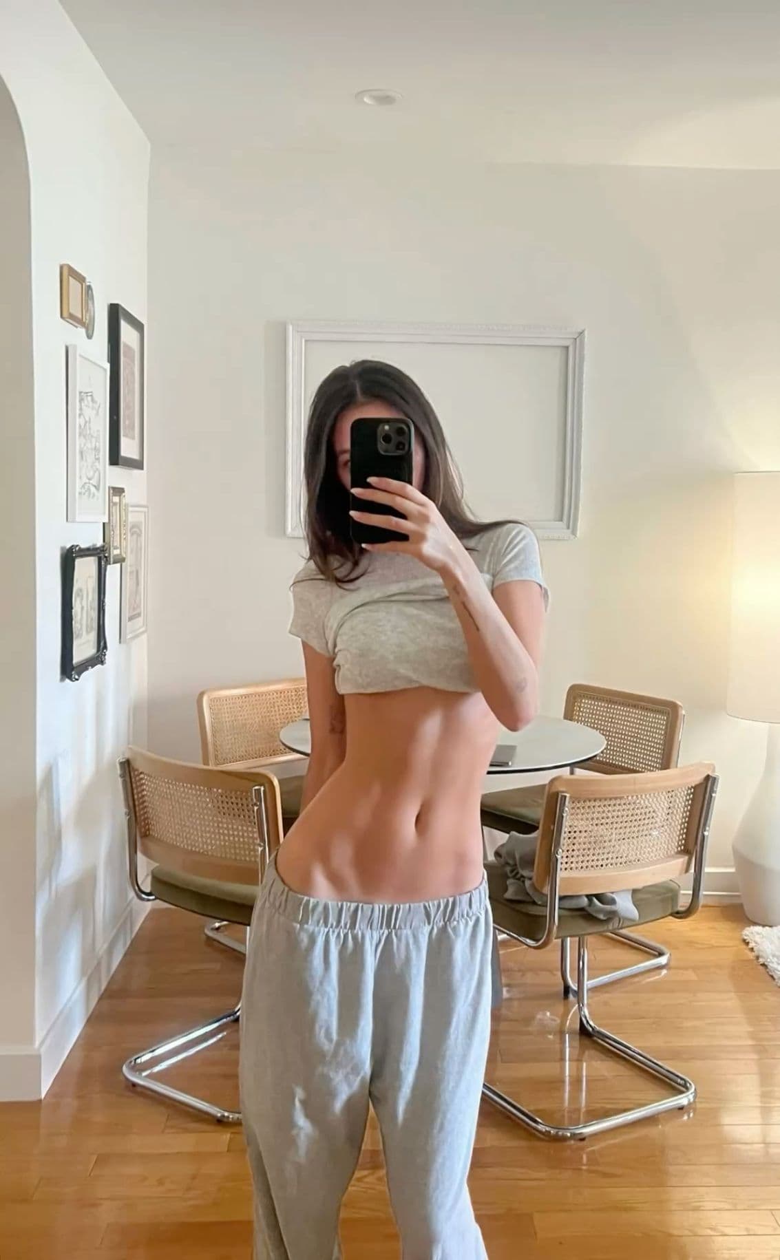 Gül D. Escort İstanbul - Fotoğraf 1 / 6